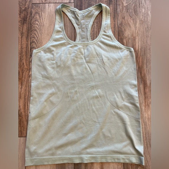 Lululemon Run: Swiftly Tech Racerback
Mint - Picture 3 of 6